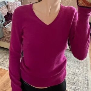 100% cashmere sweater